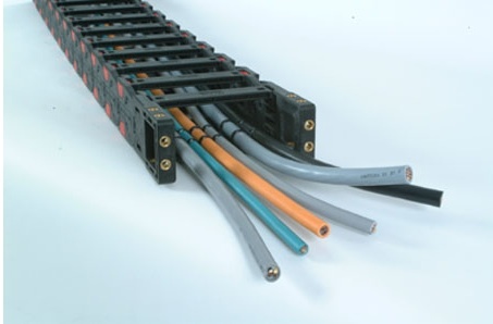 Mastering Cable Management: Best Practices for Drag Chain Cables